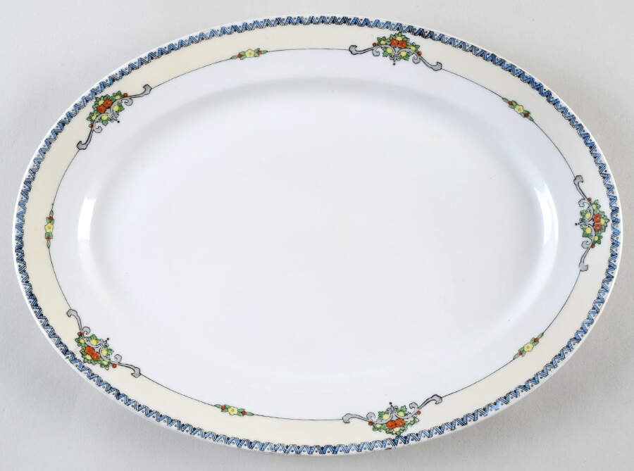 MEI151 14" Oval Serving Platter by Meito-1