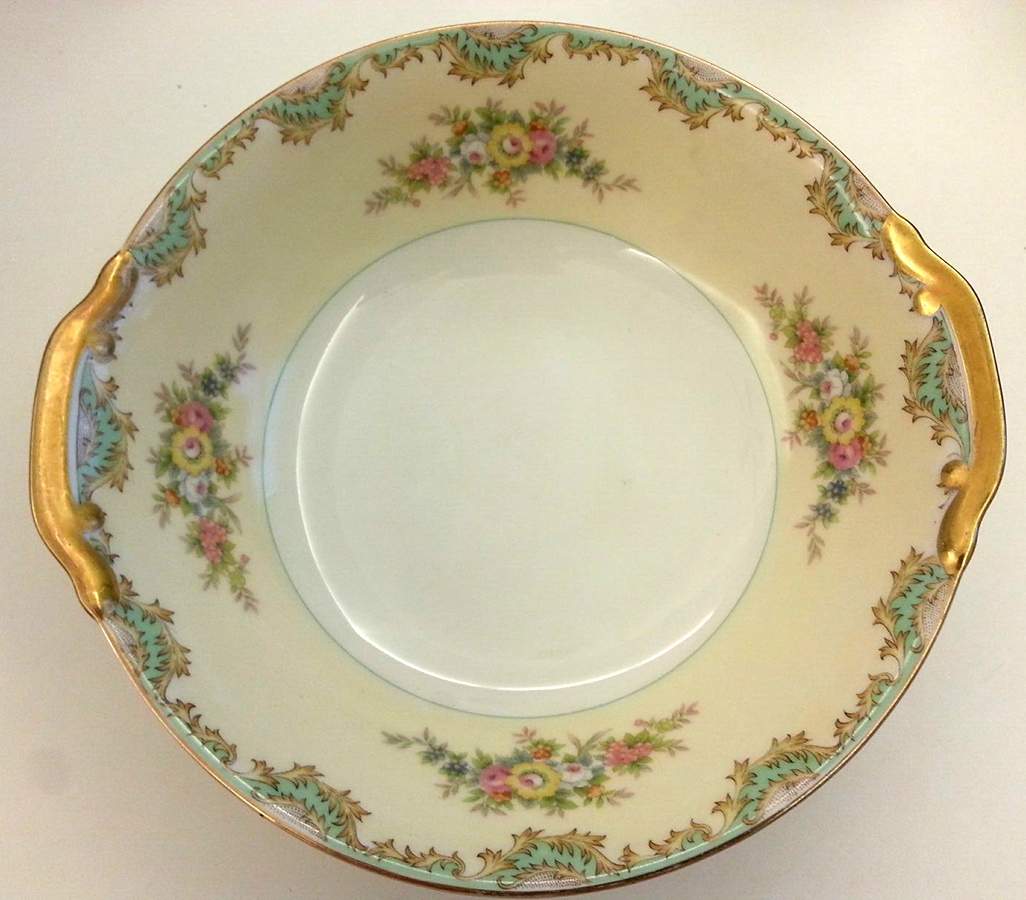 MEI17 9" Oval Vegetable Bowl by Meito-1