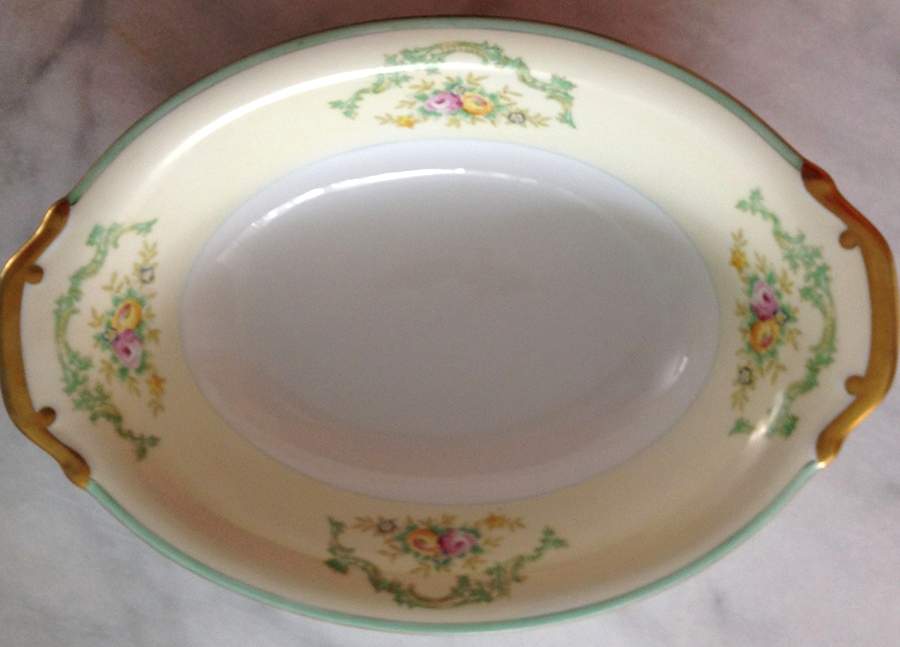 MEI172 11" Oval Vegetable Bowl by Meito-1