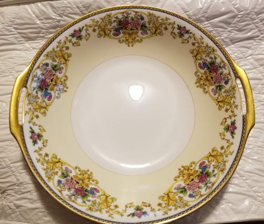 MEI182 10" Round Vegetable Bowl by Meito-1