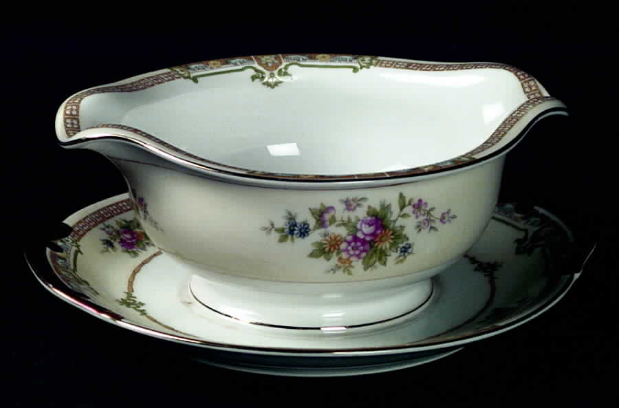 MEI186 Gravy Boat with Attached Underplate by Meito-1