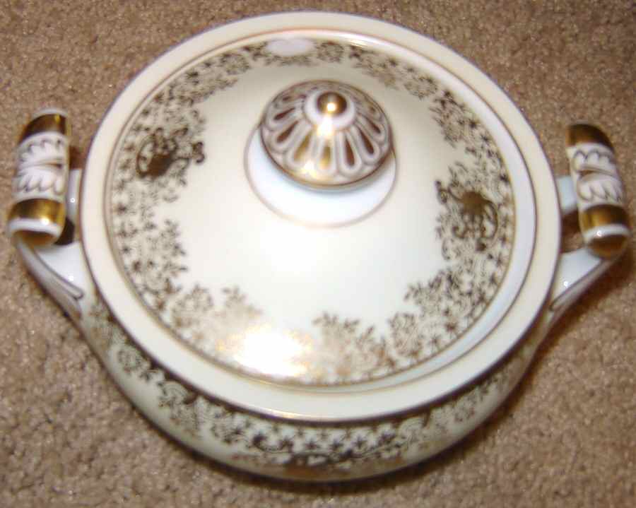 MEI187 Sugar Bowl & Lid by Meito-1