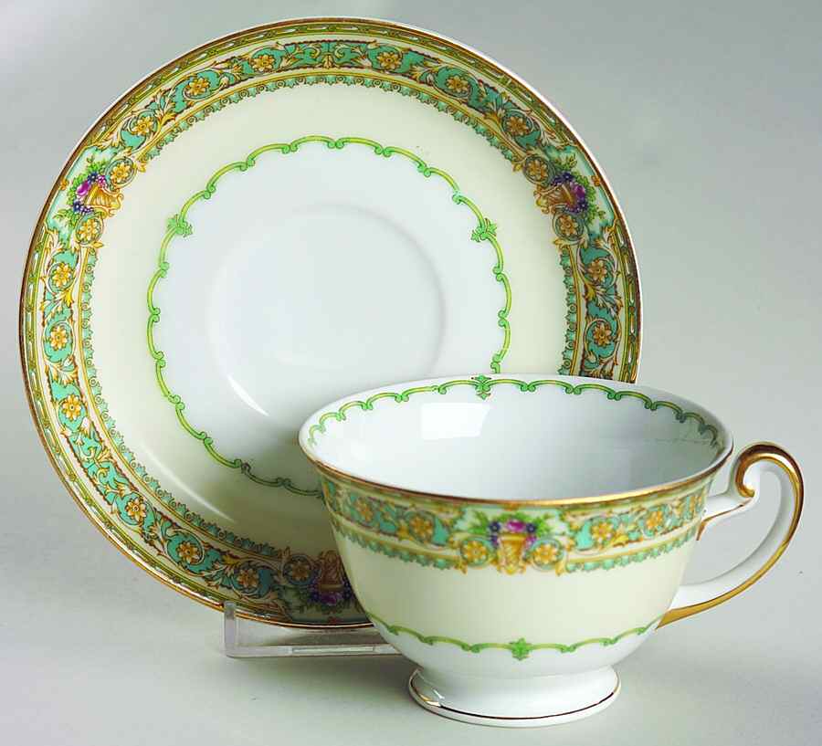 MEI198 Footed Cup & Saucer Set by Meito-1