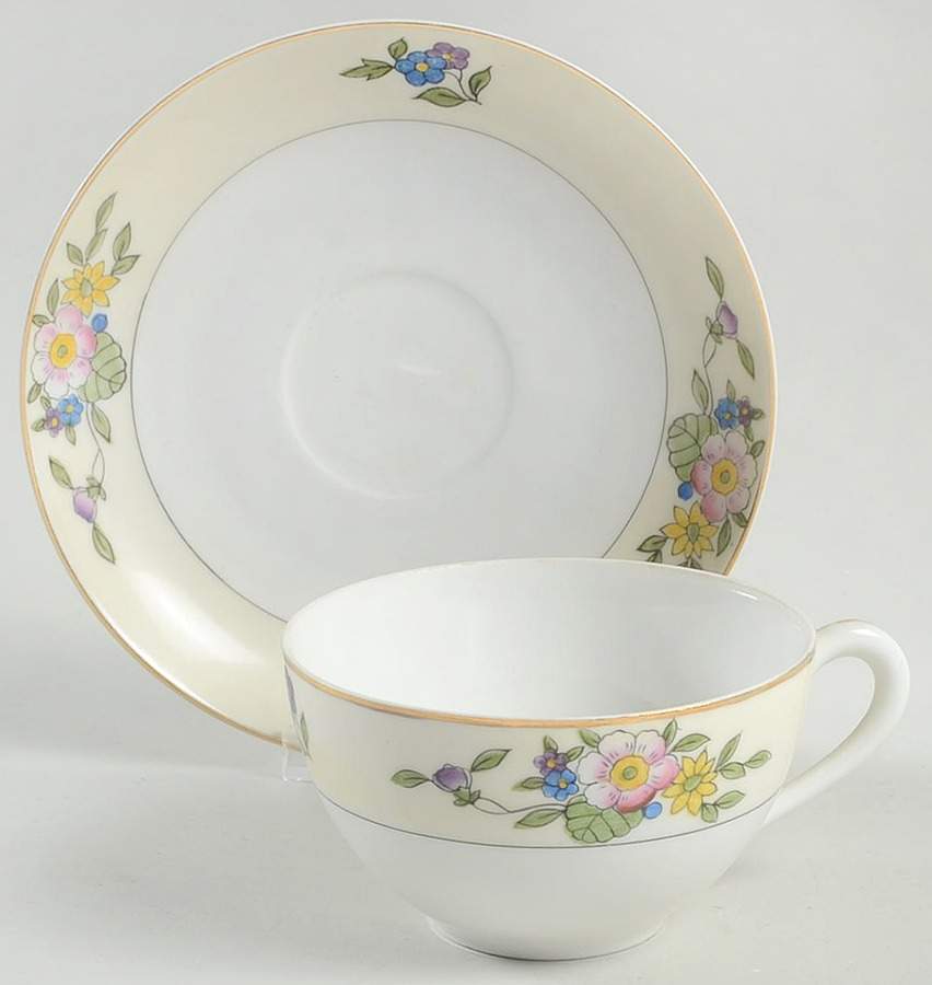 MEI20 Flat Cup & Saucer Set by Meito-1