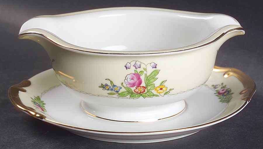 MEI204 Gravy Boat with Attached Underplate by Meito-1
