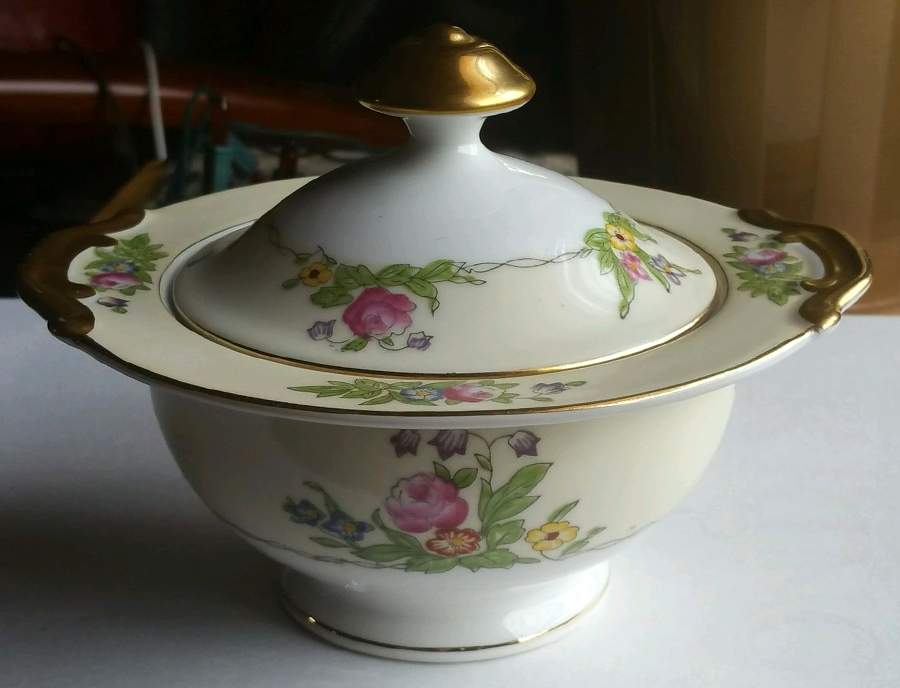 MEI204 Sugar Bowl & Lid by Meito-1