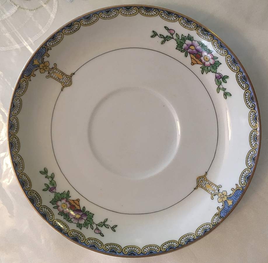 MEI228 Saucer by Meito-1