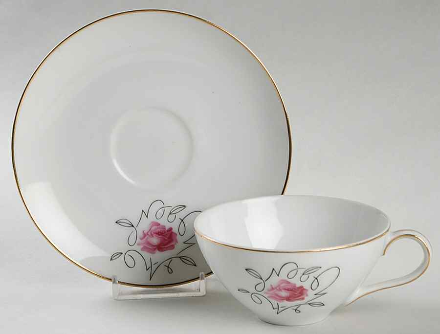 MEI231 Flat Cup & Saucer Set by Meito-1