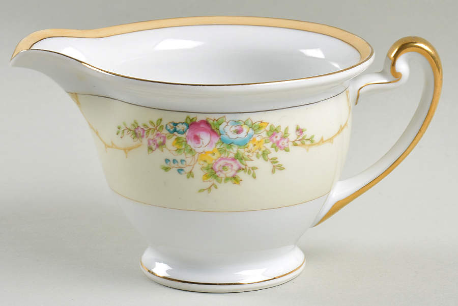 N1065A Creamer by Meito-1
