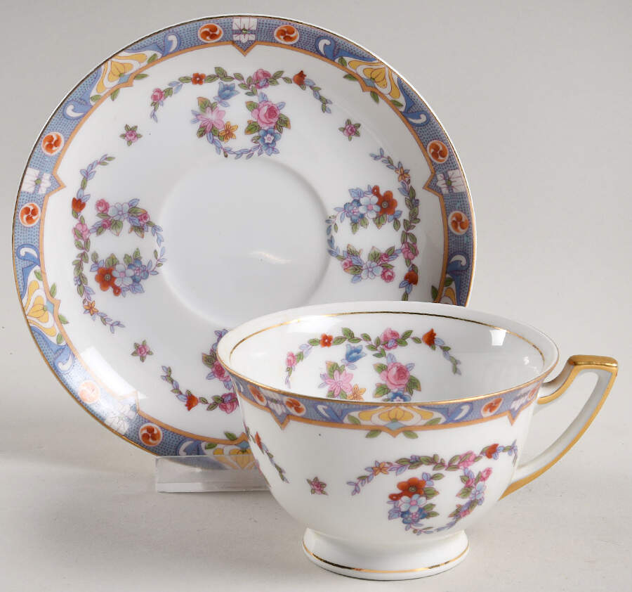 MEI26 Footed Cup & Saucer Set by Meito-1