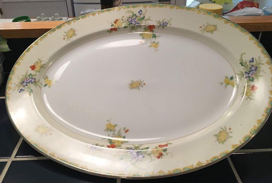 MEI268 16" Oval Serving Platter by Meito-1