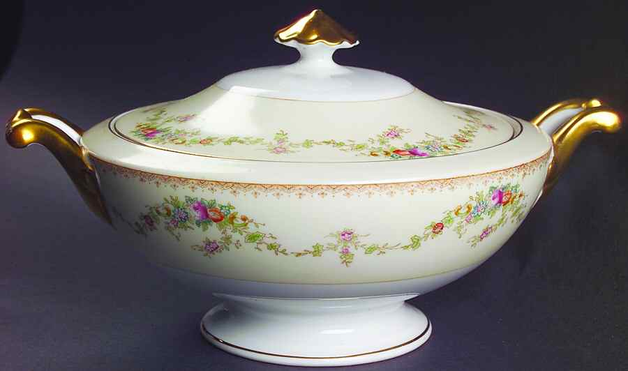MEI287 Round Covered Vegetable by Meito-1