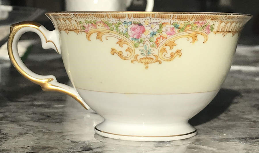 MEI288 Footed Cup by Meito-1