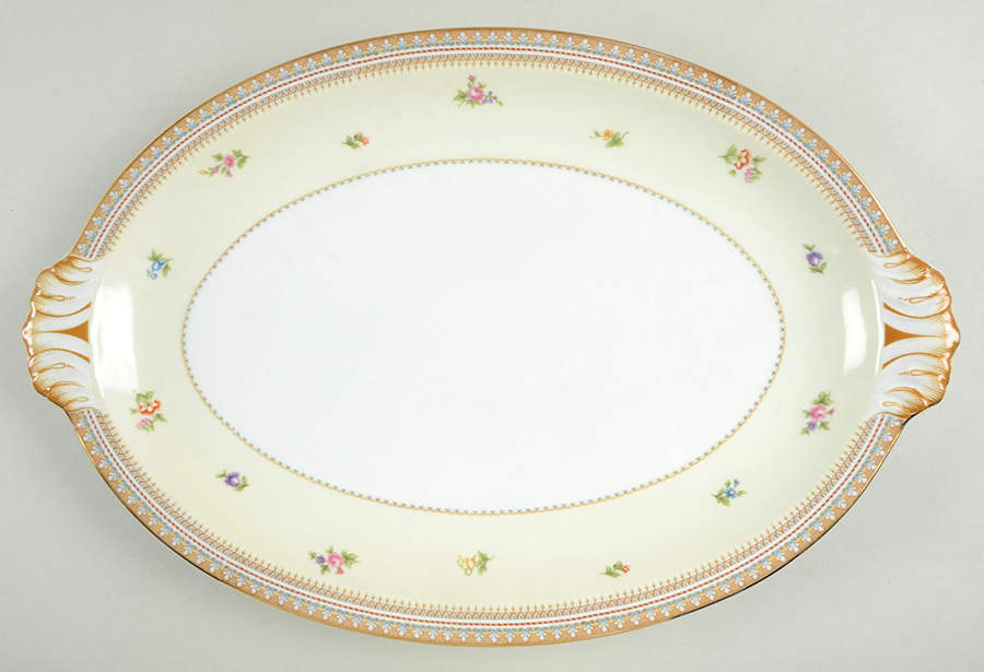 MEI299 17" Oval Serving Platter by Meito-1