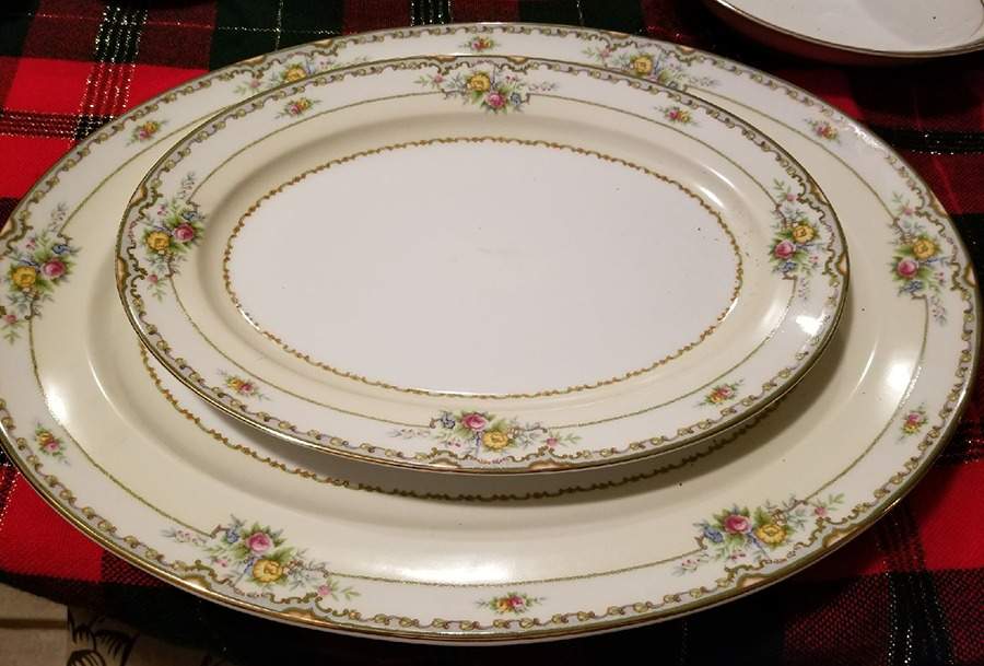 MEI313 12" Oval Serving Platter by Meito-1