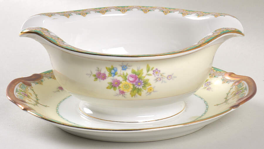 MEI323 Gravy Boat with Attached Underplate by Meito-1