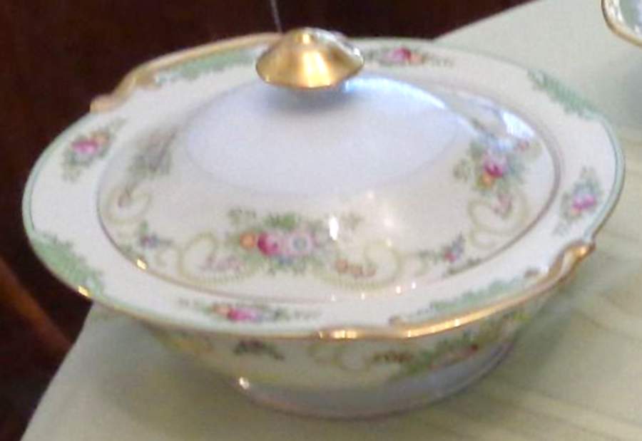 MEI342 9" Oval Vegetable Bowl by Meito-1