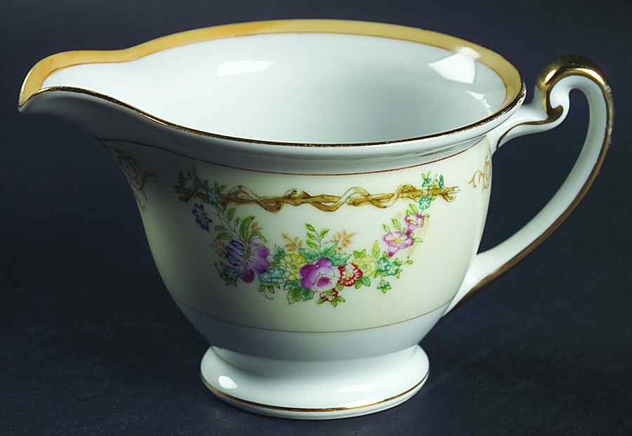 MEI355 Creamer by Meito-1