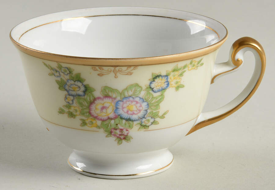 MEI357 Footed Cup by Meito-1