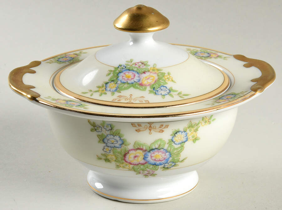 MEI357 Sugar Bowl & Lid by Meito-1