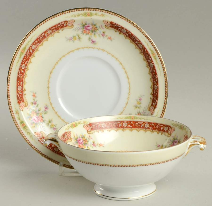 MEI392 Footed Cream Soup Bowl & Saucer Set by Meito-1
