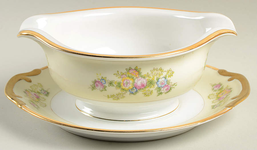 MEI40 Gravy Boat with Attached Underplate by Meito-1