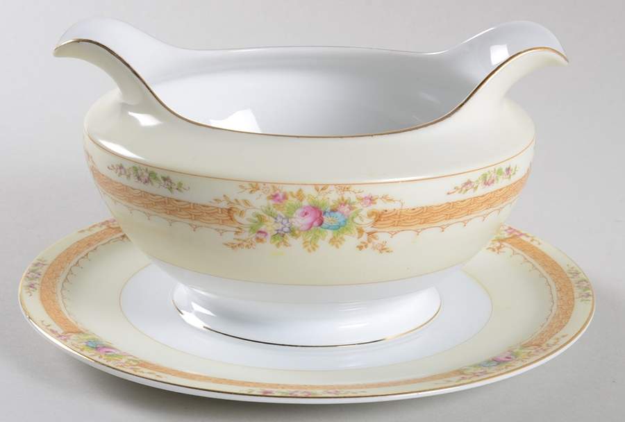 MEI408 Gravy Boat with Attached Underplate by Meito-1