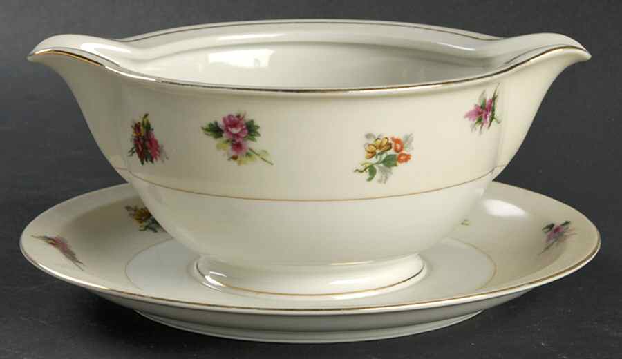 MEI41 Gravy Boat with Attached Underplate by Meito-1