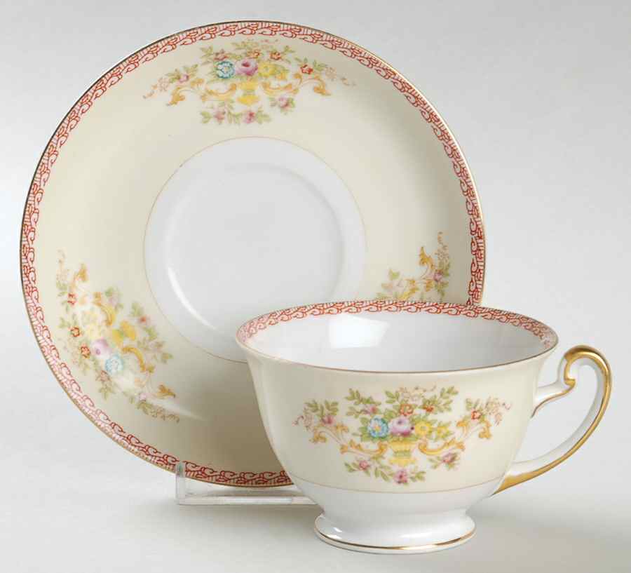 MEI416 Footed Cup & Saucer Set by Meito-1