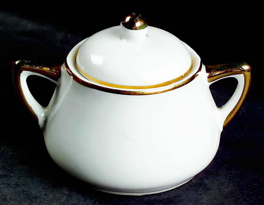 MEI444 Child's Sugar Bowl & Lid by Meito-1