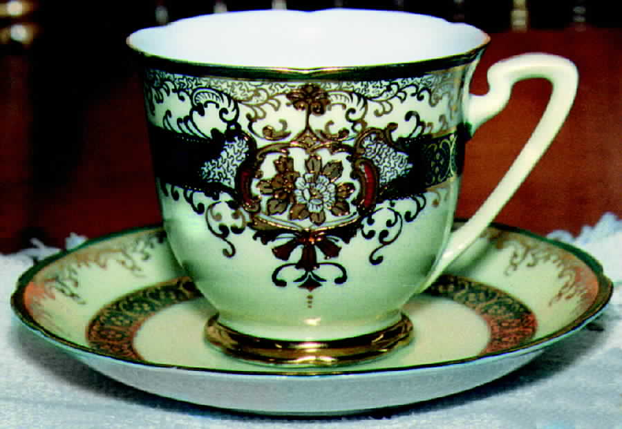 MEI454 Footed Cup & Saucer Set by Meito-1