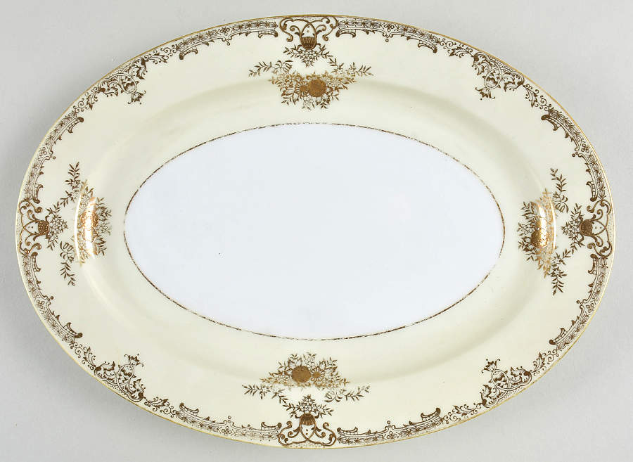 Sonja 12" Oval Serving Platter by Meito-1