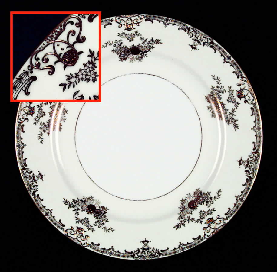 Sonja Dinner Plate by Meito-1