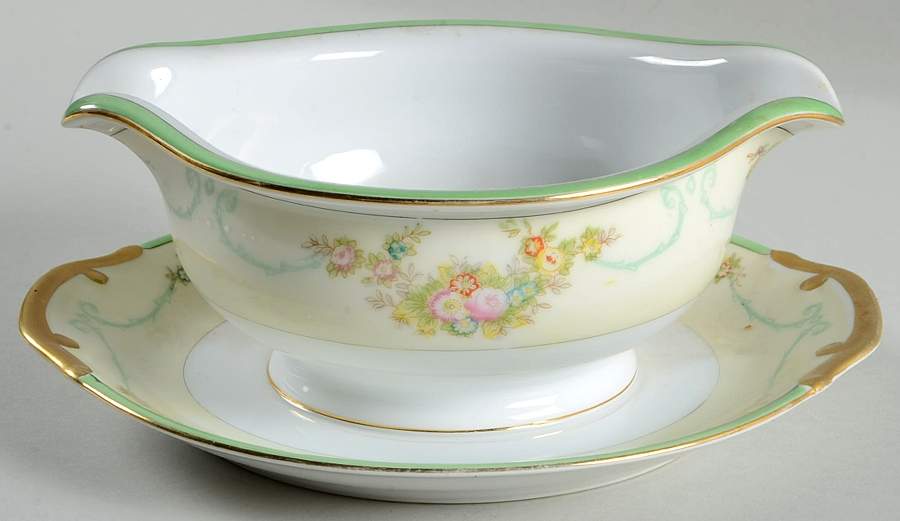 MEI52 Gravy Boat with Attached Underplate by Meito-1