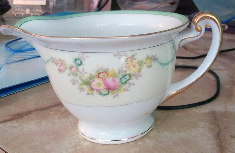 MEI52 Creamer by Meito-1