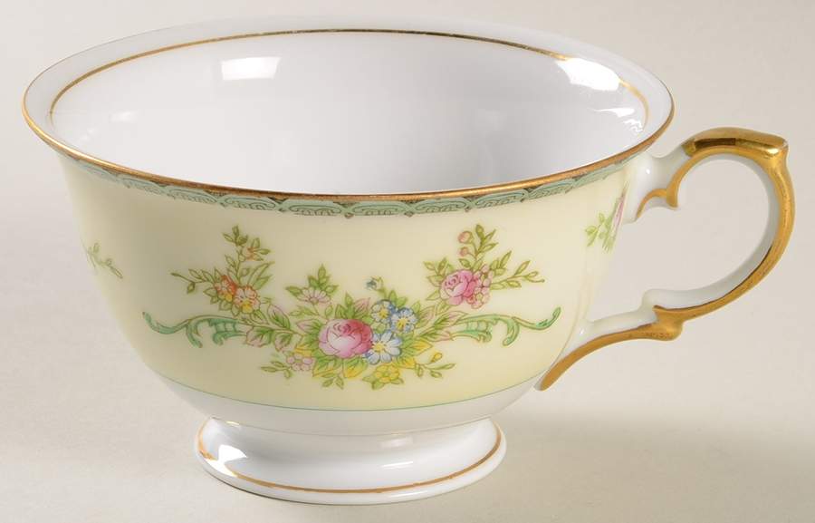 MEI59 Footed Cup by Meito-1