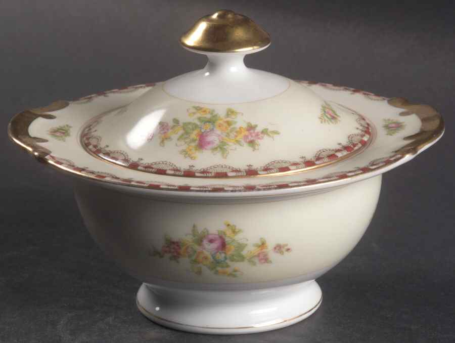 N1613A Sugar Bowl & Lid by Meito-1