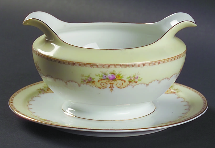 MEI79 Gravy Boat with Attached Underplate by Meito-1