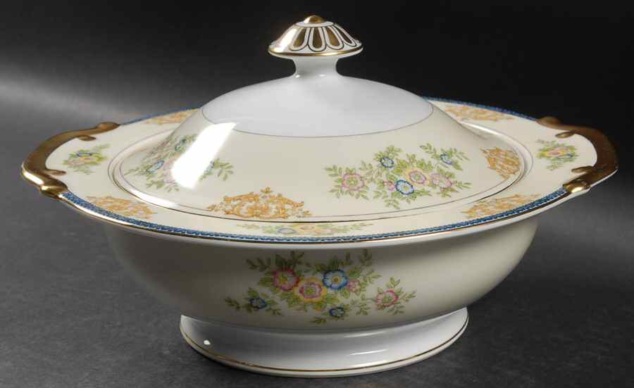 Montrose Round Covered Vegetable by Meito-1