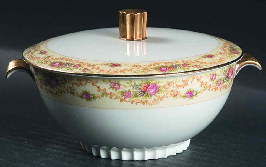 Modern Windsor Sugar Bowl & Lid by Meito-1
