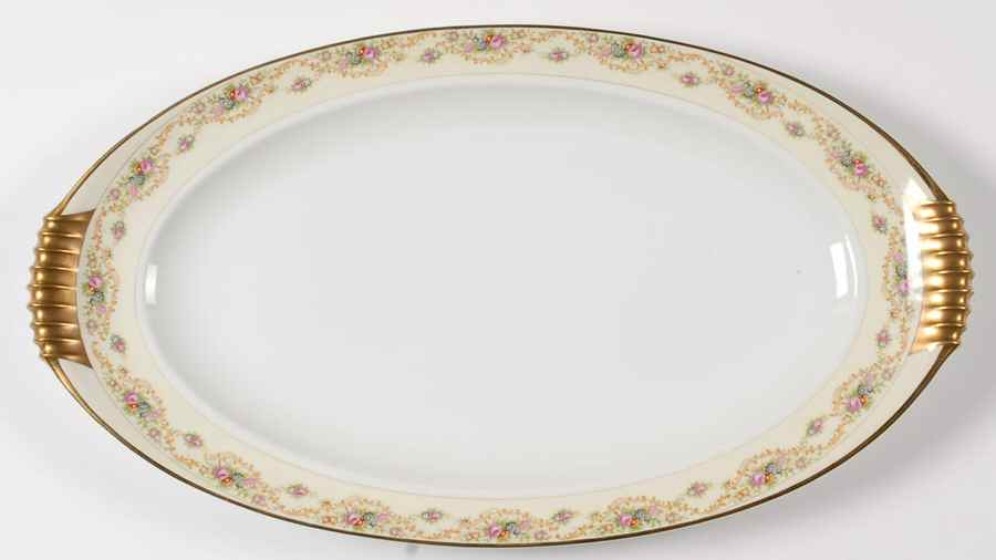 Modern Windsor 17" Oval Serving Platter by Meito-1