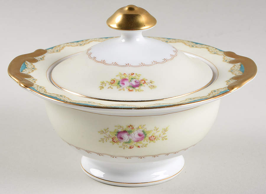 N1916 Sugar Bowl & Lid by Meito-1