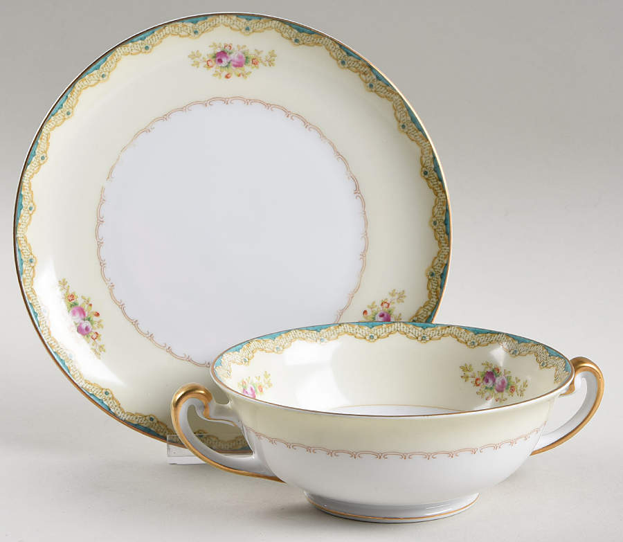 N1916 Footed Cream Soup Bowl & Saucer Set by Meito-1