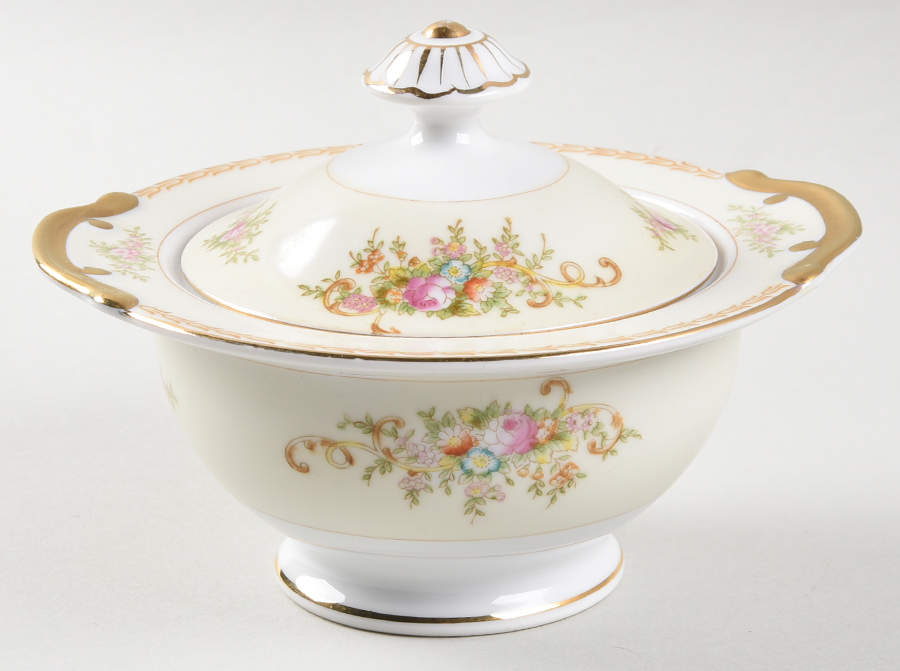 N1930 Sugar Bowl & Lid by Meito-1