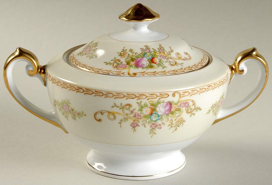N1930 Sugar Bowl & Lid by Meito-1