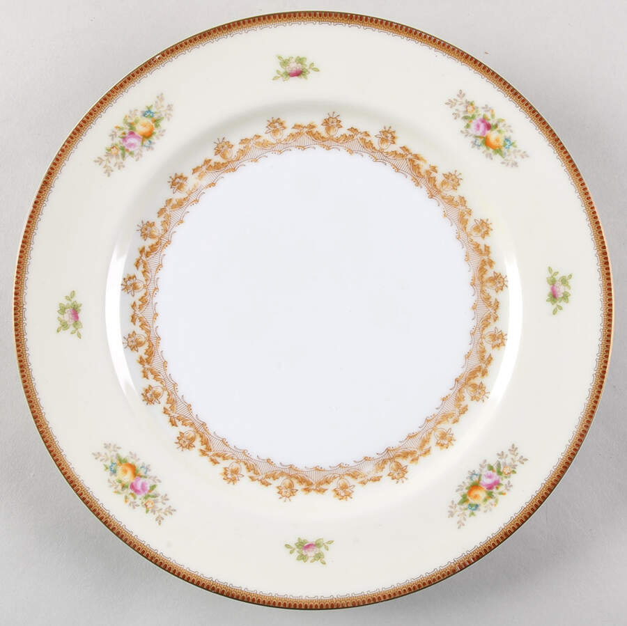 Nassau Dinner Plate by Meito-1
