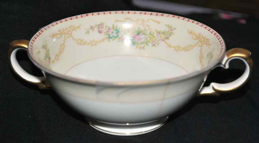Norman Footed Cream Soup Bowl & Saucer Set by Meito-1