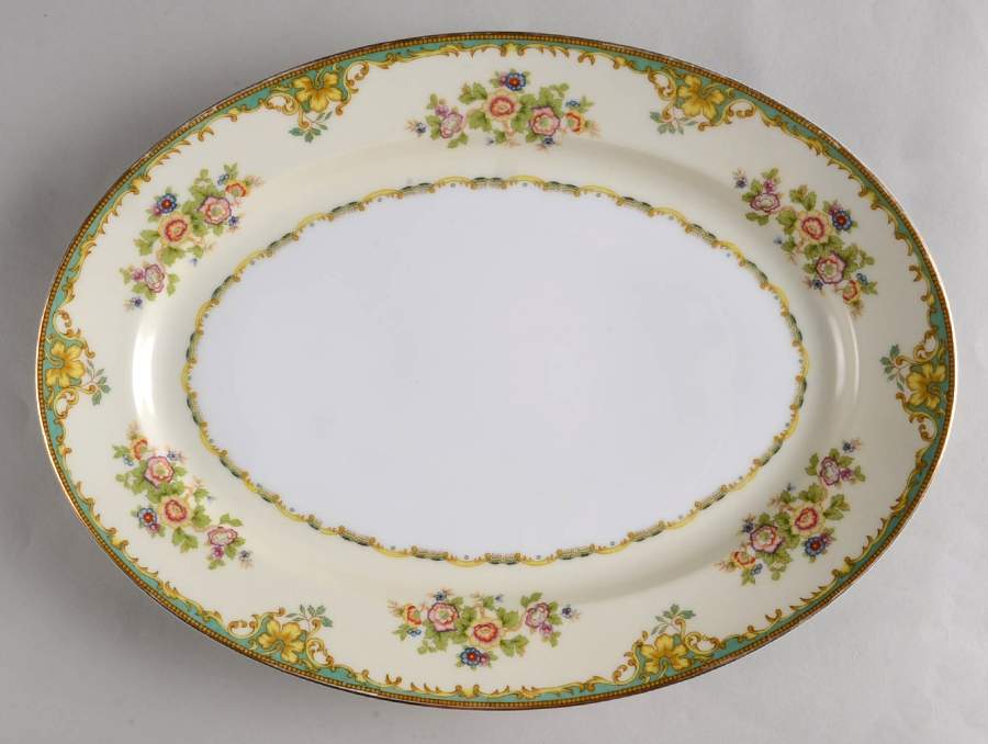 Paris Green 13" Oval Serving Platter by Meito-1