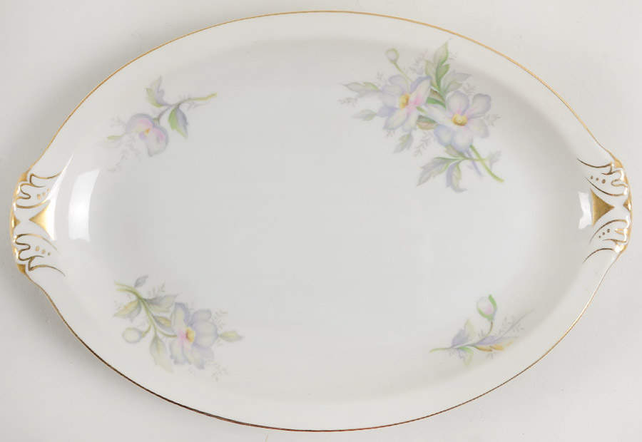 Pastelle Empire 12" Oval Serving Platter by Meito-1