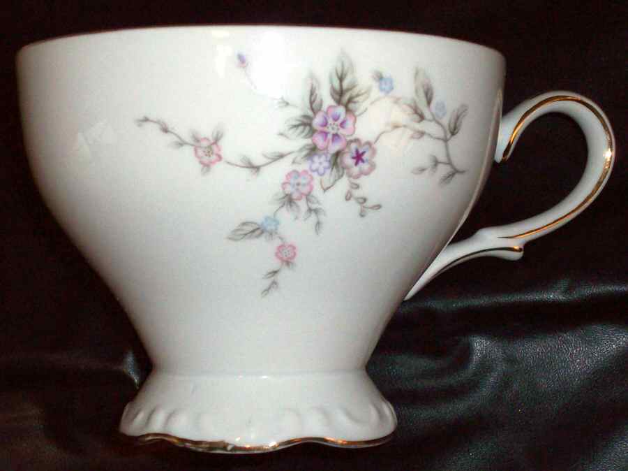 Rhone Footed Cup by Meito-1